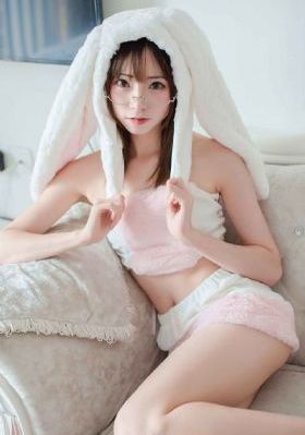 中国少妇多毛BBWBBW高潮_BD英语全集在线观看