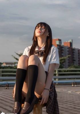 人妻献身_在线完整观看