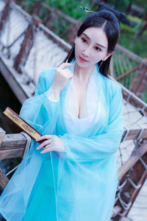 久草小区二区三区四区网页_BD英语迅雷电影在线