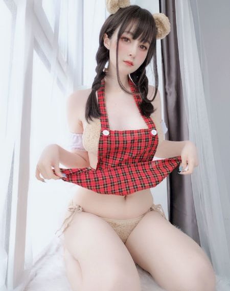 亚洲欧美精品午睡沙发特色_剧情片手机在线看