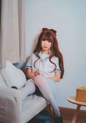朴妮唛三级露全乳视频_剧情片高清完整版